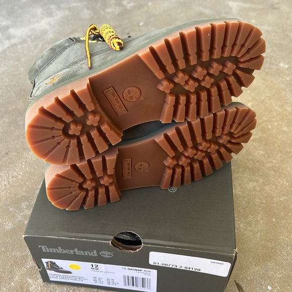 Toddler Timberland Premium 6IN Waterproof Boot - Picture 5 of 10